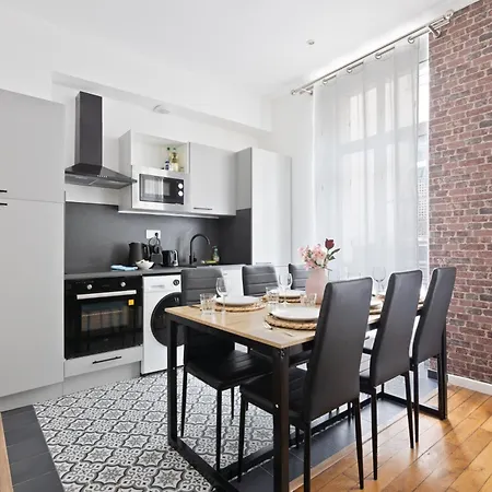 2 Bedroom Ile Saint-louis With Free Netflix Appartamento