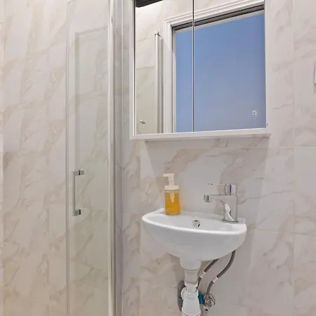 Appartamento 2 Bedroom Ile Saint-louis With Free Netflix Parigi