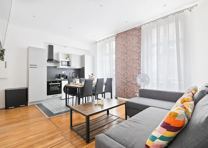 2 Bedroom Ile Saint-louis With Free Netflix * Parigi